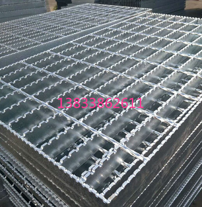 鋸齒形鋼格板防滑鋼格柵板生產(chǎn)廠家—泰江鋼格板廠 鋸齒形鋼格板防滑鋼格柵板生產(chǎn)廠家—泰江鋼格板廠