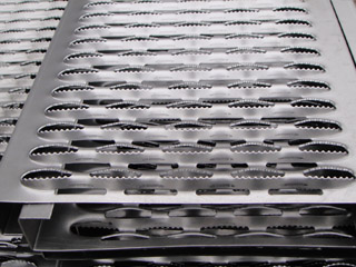 鱷魚嘴防滑板 鱷魚嘴防滑板