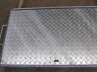 復(fù)合鋼格柵板 復(fù)合鋼格柵板